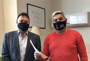 Raimundo junto a Quiroga